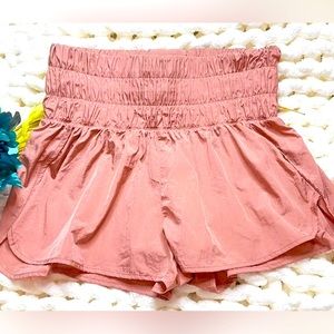 A🩷 Love Tree Womens Athletic Shorts Size S Pale Pink corrective waist